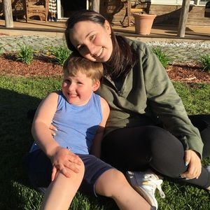 Meet your Posher, Elizabeth